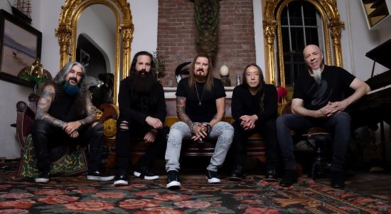 DREAM THEATER'DAN 15 YIL ARADAN SONRA YENİ ALBÜM GELİYOR